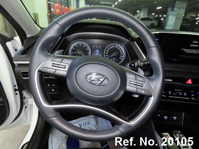  Hyundai / Sonata Stock No. 20105